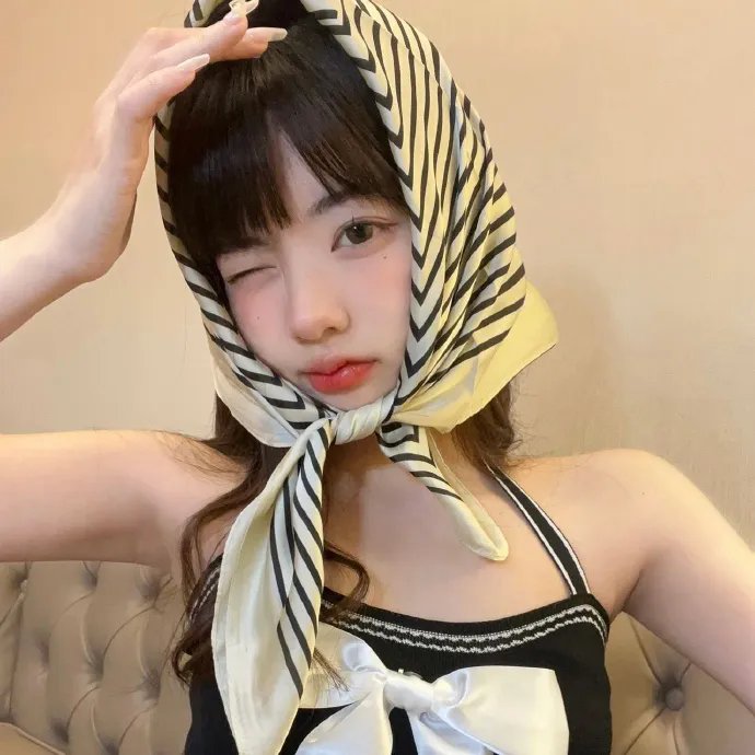 黑白姊妹